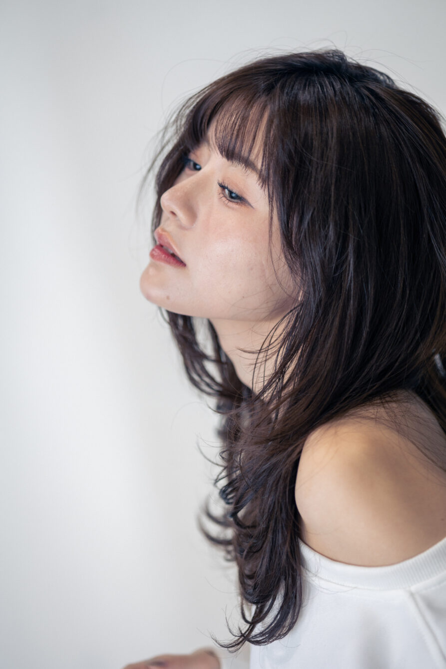 ミディアム〜ロングのレイヤースタイル