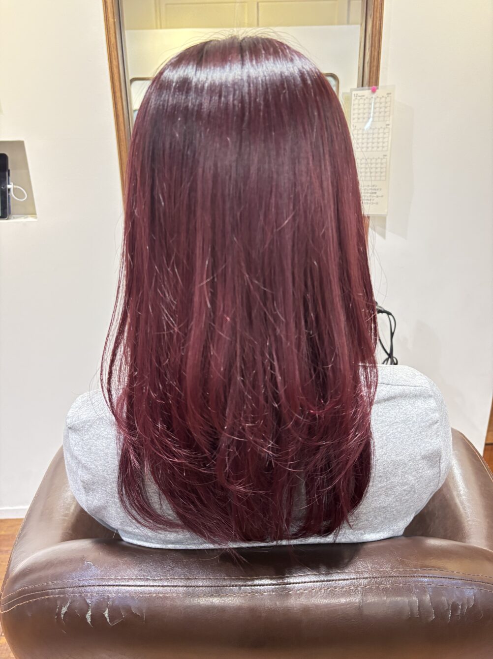 【ワンカラーで叶える◎艶感たっぷりボルドーレッド】 |スノードロップ 美容室 スタッフブログ