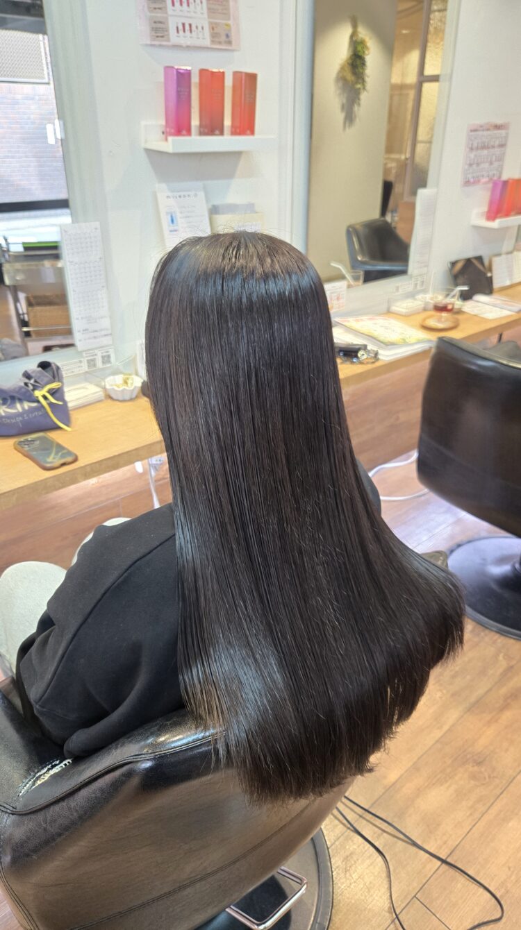 髪質改善トリートメント サイエンスアクアで叶えるうる艶ストレート |スノードロップ 美容室 スタッフブログ